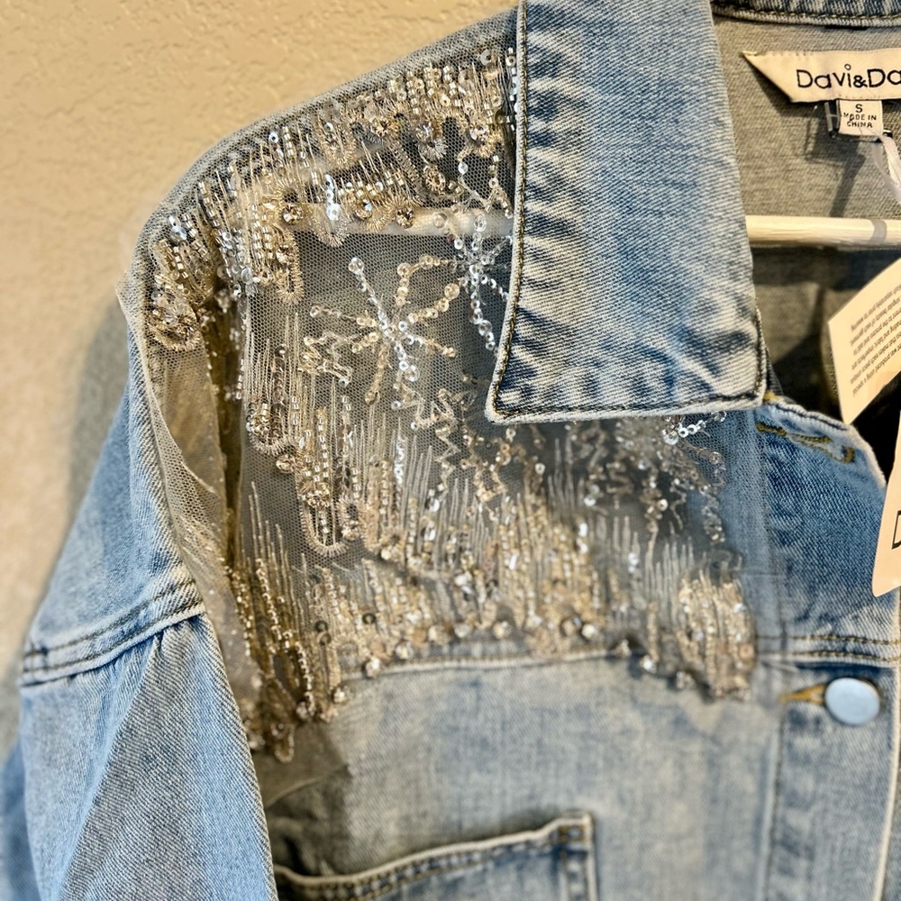 DAVI & DANI NWT Light Blue Cropped Denim Jacket with Sheer Embellishments Size S - Picture 7 of 13
